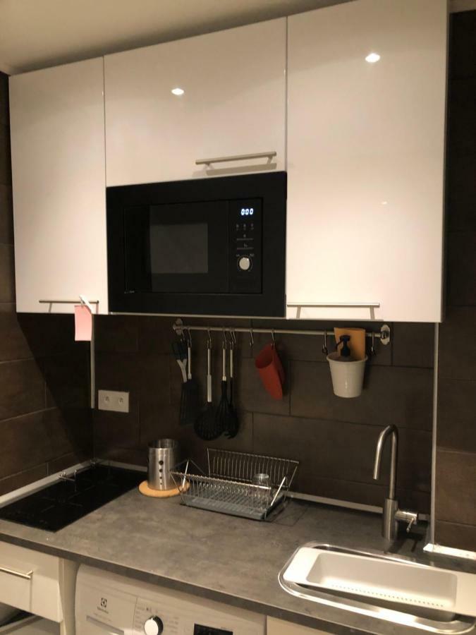 Studio Gare Saint Charles Марсель Экстерьер фото