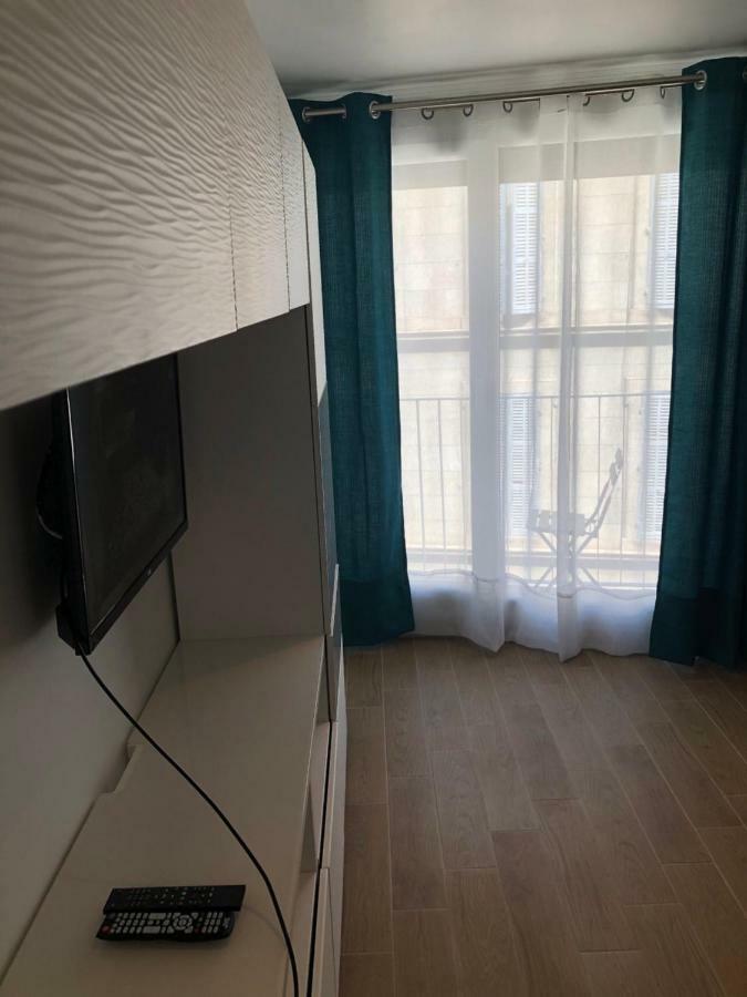 Studio Gare Saint Charles Марсель Экстерьер фото