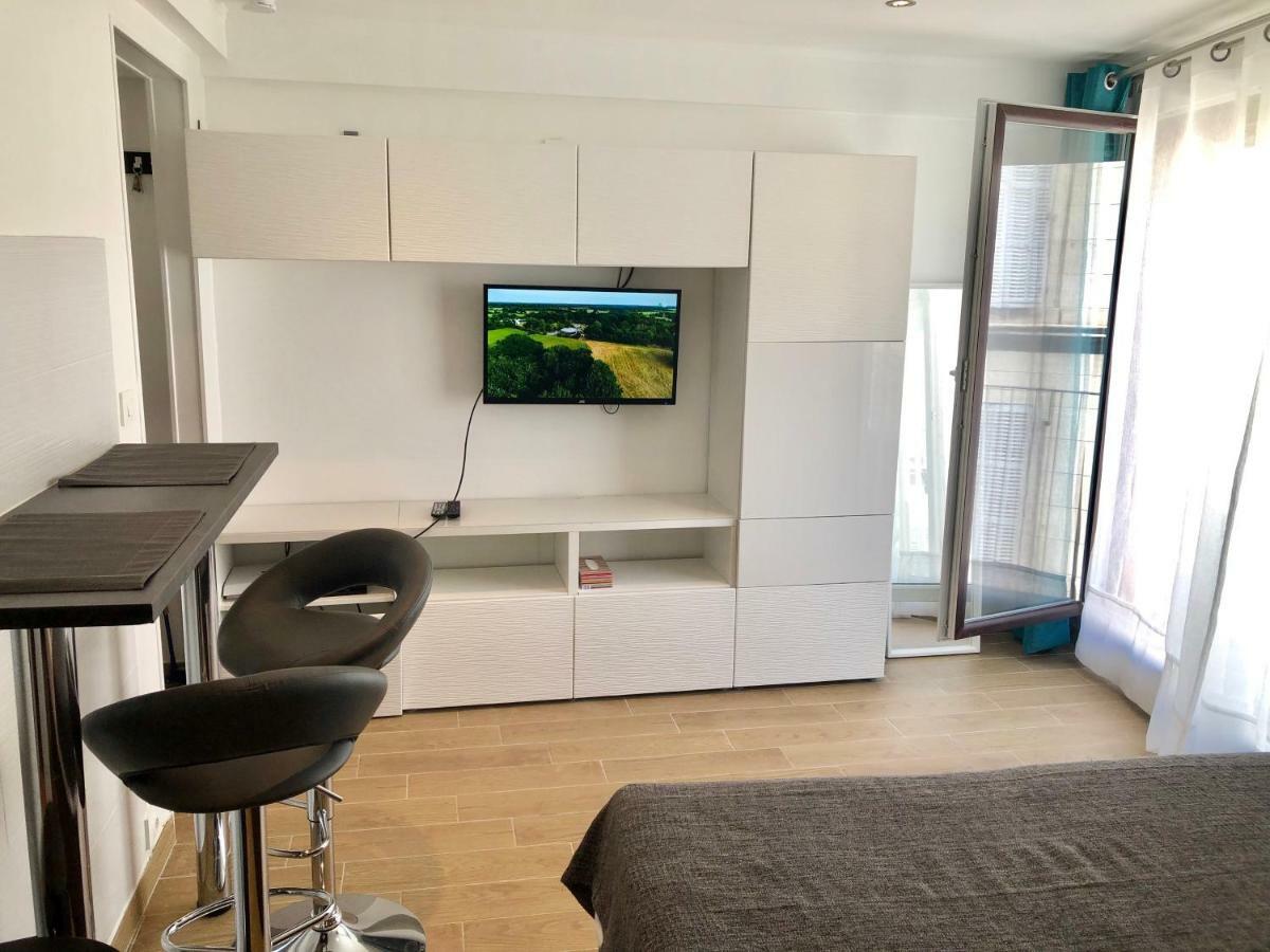 Studio Gare Saint Charles Марсель Экстерьер фото